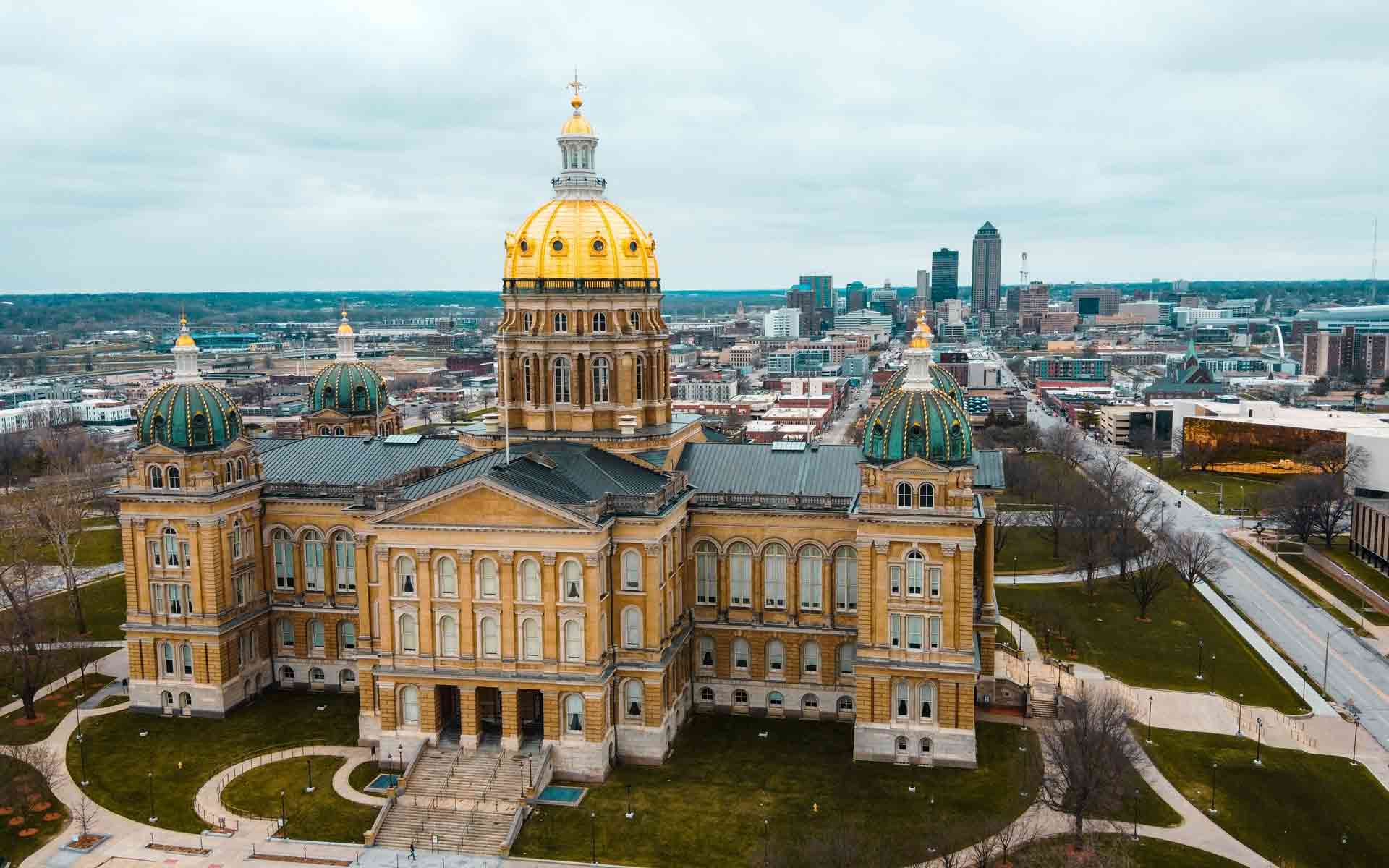 The Iowa State Capitol building in Des Moines, IA